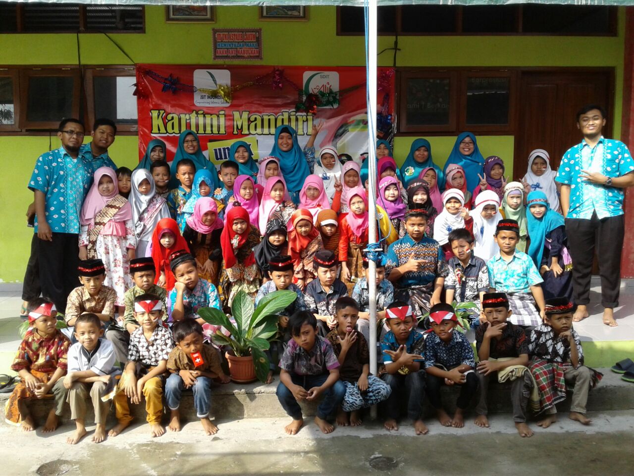 SDIT Alif Smart Peringati Hari Kartini
