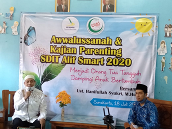 Spesial Awwalussanah dan Kajian Perenting SDIT Alif Smart Surakarta